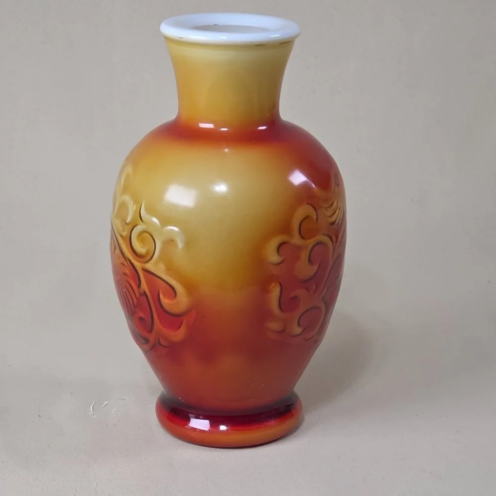 Vintage '81 Avon Spring Bouquet Glass Vase Oriental Red Ombre Chinoiserie 7